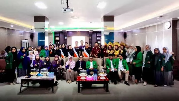 Kerjasama Strategis Fakultas Farmasi UMI Dan Cyberjaya University: Membuka Jalan Menuju Inovasi Dan Kolaborasi Internasional