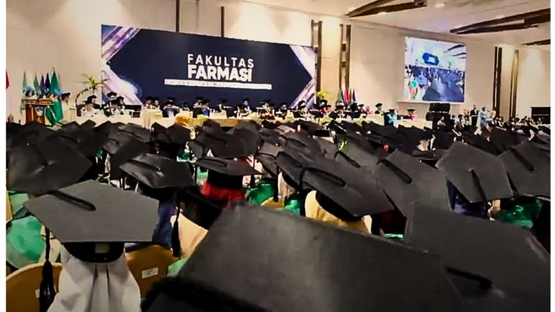 Momen Bersejarah: Wisuda Sarjana Farmasi di FF-UMI
