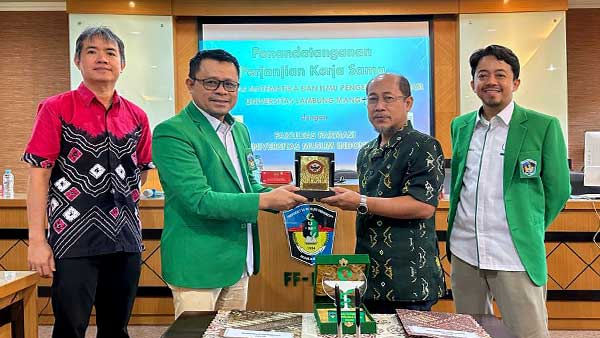 Fakultas Farmasi UMI Dan ULM Jalin Kerja Sama Strategis Untuk Pengembangan Tri Darma Perguruan Tinggi
